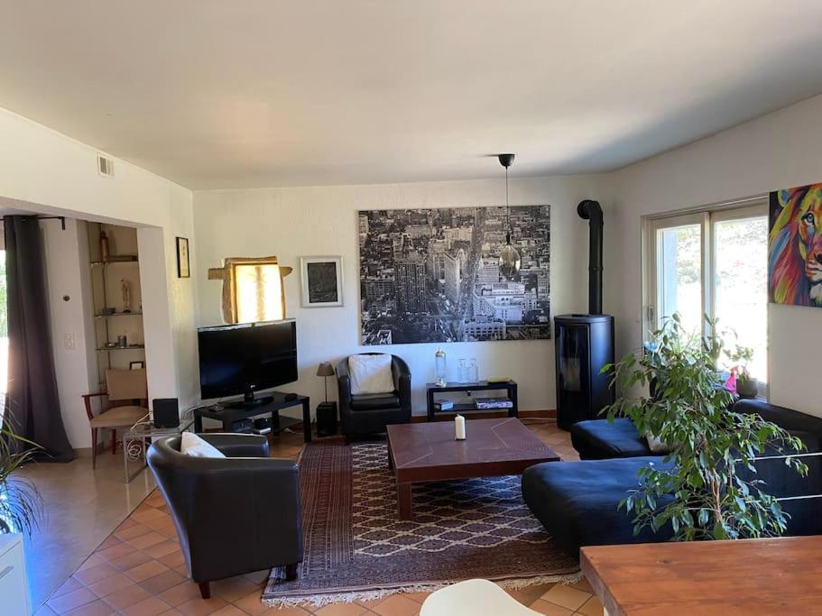 Villa Calme Et Tranquillite A La Campagne Charnay  Esterno foto